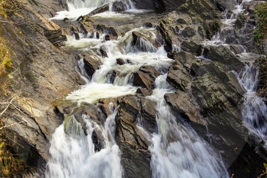 A small waterfall just after a rain shower